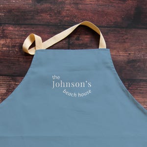 Personalized Kitchen Apron Gift Beach House Decor Blue Apron Custom Housewarming Gift for Couple Customized Anniversary Gift Coastal Home