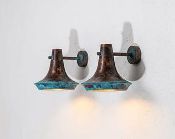 Juego de 2 apliques de pared de cobre con pátina verde, iluminación rústica artesanal estilo granja, aplique de pared marroquí, lámpara de latón industrial vintage