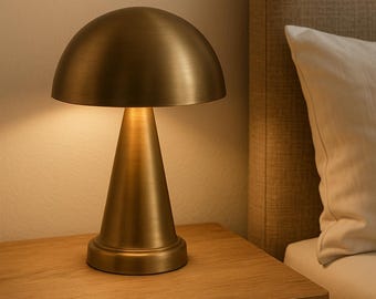 Lámpara de mesa con forma de hongo de latón cepillado hecha a mano: diseño vintage moderno.