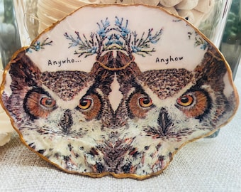 Decoupage Oyster Shell Trinket Dish: Twin Owls Art, Gold Edged