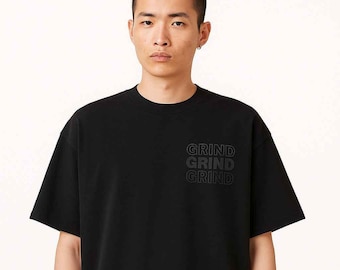 Camiseta extragrande negra de algodón orgánico: camiseta urbana con relieve 3D