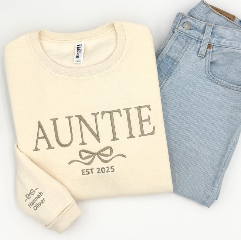 a pair of blue jeans and a white shirt