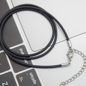 5pcs 12-30 inch adjustable for your choose 2mm assorted rubber necklace cords with stainless steel finish