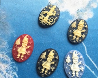 20pcs 25x18mm assorted Christmas holiday Candle and Santa Claus oval resin cabochon/cameos/cabs
