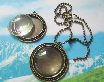 Lot de 5 plateaux en bronze vieilli/argent vieilli de 40 mm, plus un revêtement en verre transparent de 30 mm assorti, plus 5 chaînes de collier boules de 18 pouces