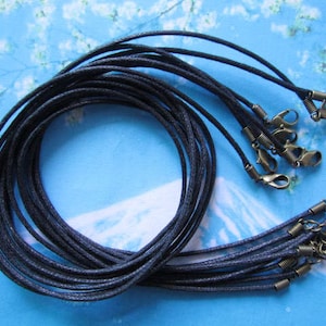 15 stuks 1,5 mm 12-24 inch verstelbare zwart gewaxte katoenen ketting koorden met ANTIEKE BRONZEN kreeft sluiting
