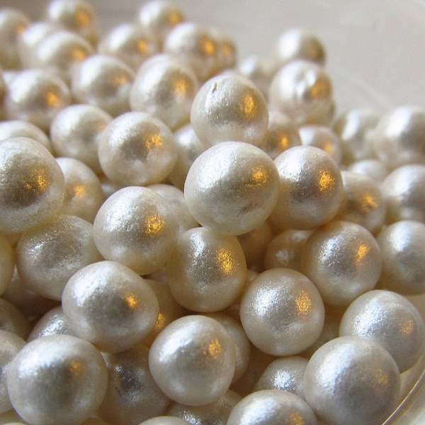 White Pearls for Cakes and Cupcakes Wedding Cake Decoration Cake Topper Soft Fondant Pearl Birthday Cake Bridal Shower Cake Gift for Baker