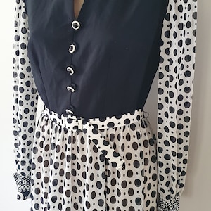 dottie in black and white...ladies 1970s vintage maxi dress