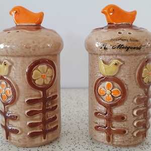 greetings from Port Macquarie...1970s vintage souvenir ceramic salt and pepper shakers