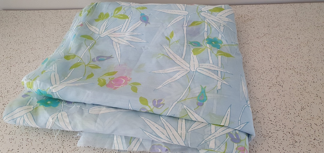 氷のような青の竹と花1970年代のヴィンテージカーテン生地 - Etsy 日本