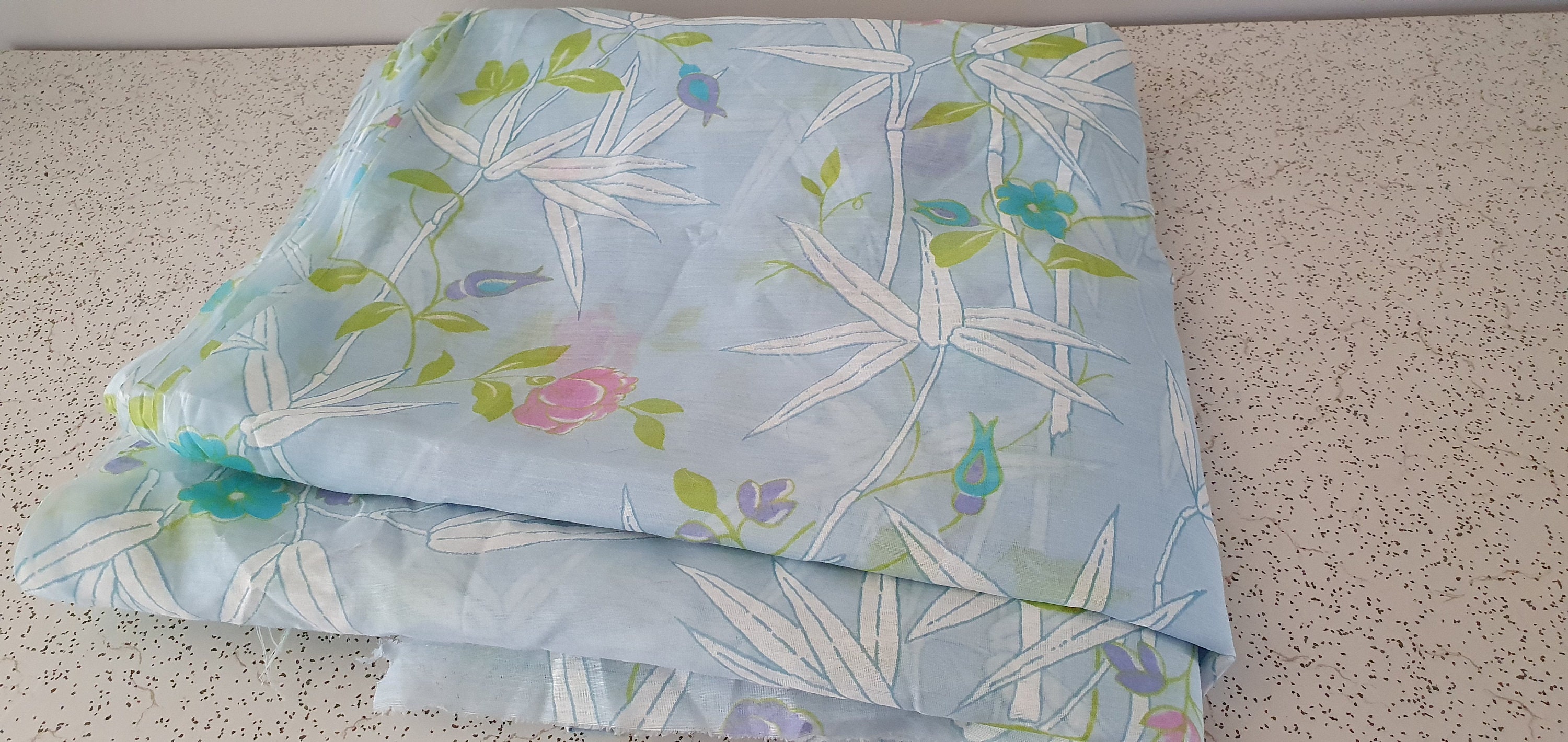 氷のような青の竹と花1970年代のヴィンテージカーテン生地 - Etsy 日本