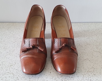 1970s vintage ladies Italian leather loafers Aust size 7