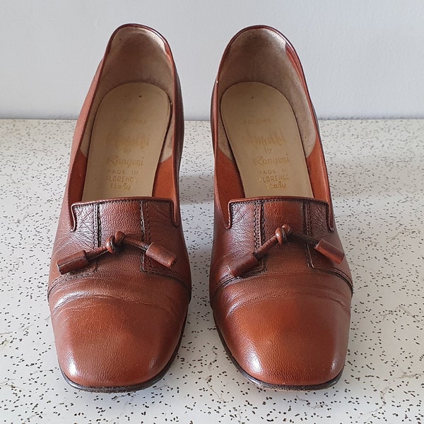 1970s vintage ladies Italian leather loafers Aust size 7