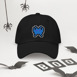 Retro Pixel Alien Dad Hat – 8-Bit Space Invader Embroidered Cap – Fun Gamer Gift for Him or Her