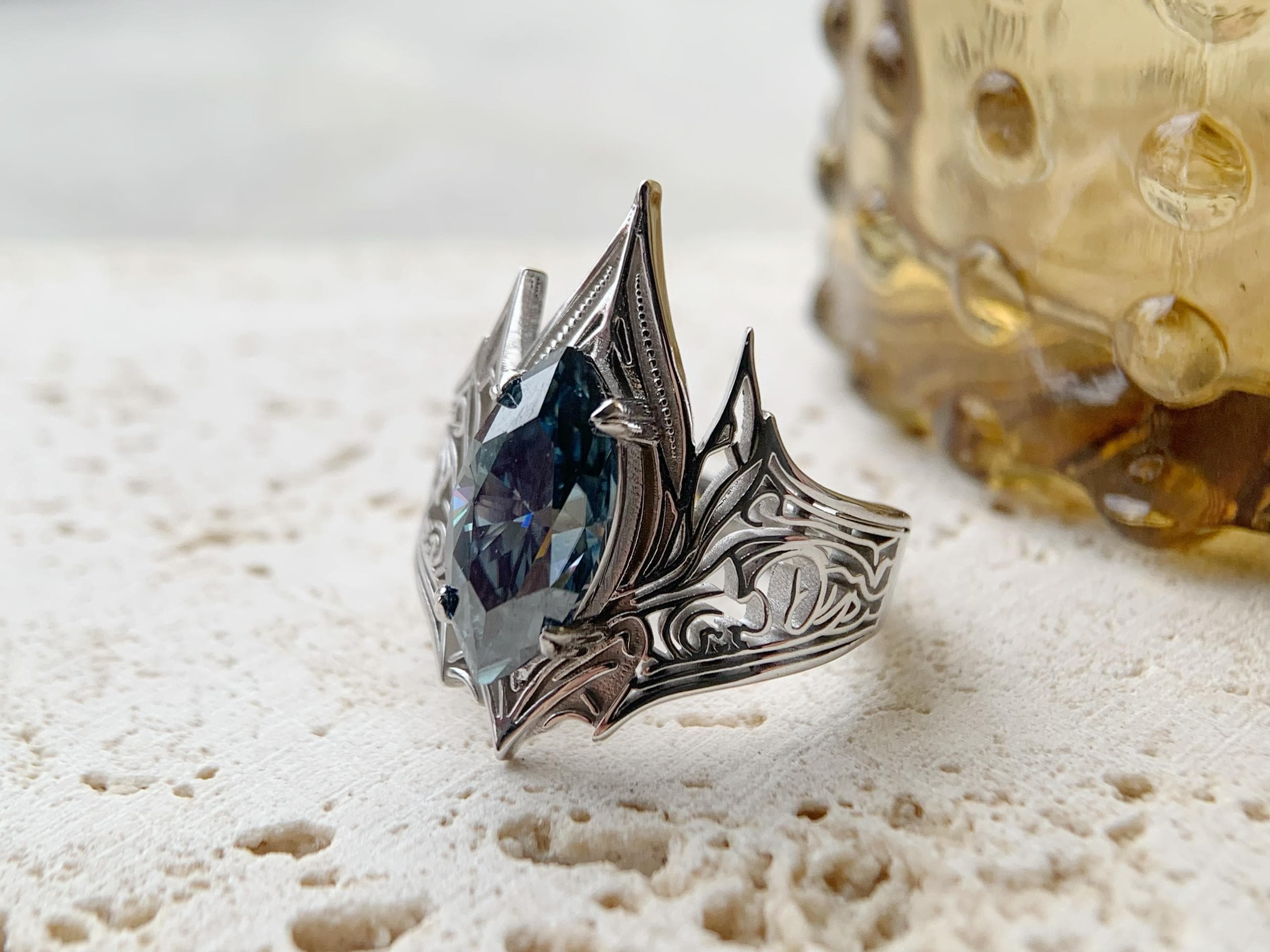 Armour ring - Etsy 日本