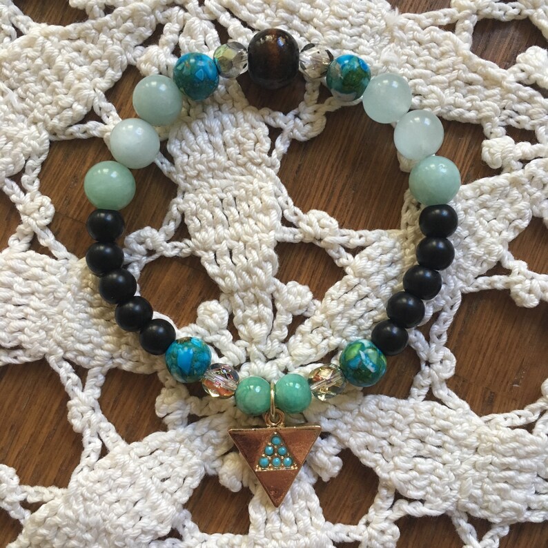 Gold Triangle and Gemstones Beaded Stretch Bracelet