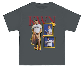 Kwn 風の T シャツ