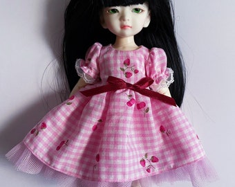 YoSD Pink Strawberry Delight sweet lolita dress for BJD