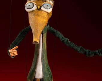 メランコリックピエロマリオネット - チェコのユニークな手彫り人形