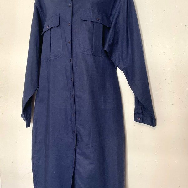 Robe chemise en lin bleu marine minimaliste des années 1980, surdimensionnée avec épaulettes taille l