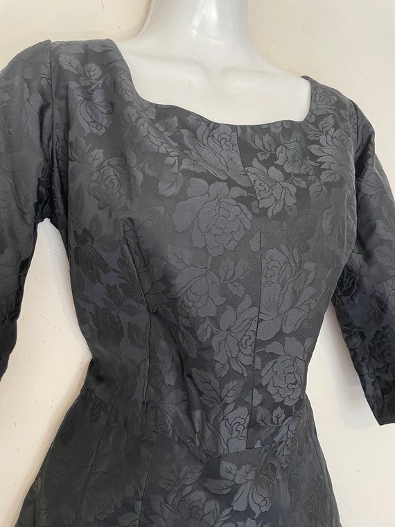 vintage 1950's dress // JAQUARD little BLACK part… - image 6