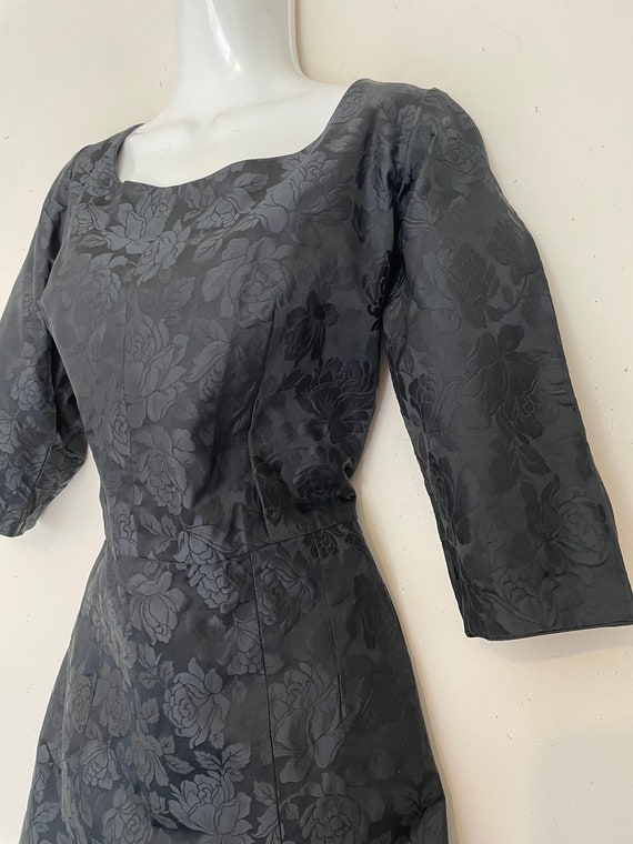 vintage 1950's dress // JAQUARD little BLACK part… - image 1
