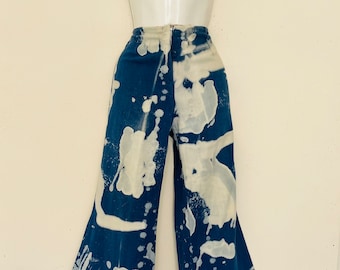 vtg 1970s Bleach Art  BELL BOTTOMS jeans, huge elephant ear flares, size 30 x 29