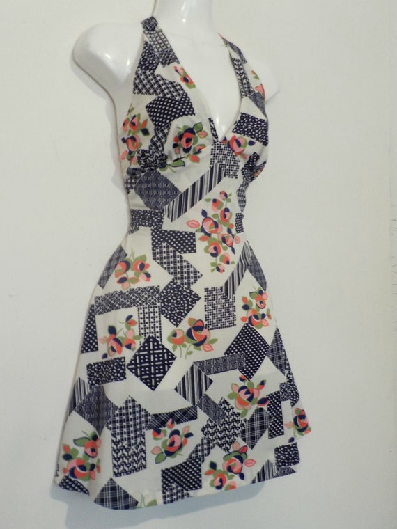 1970's Halter Top MiNi Dress Psych Print flirty do