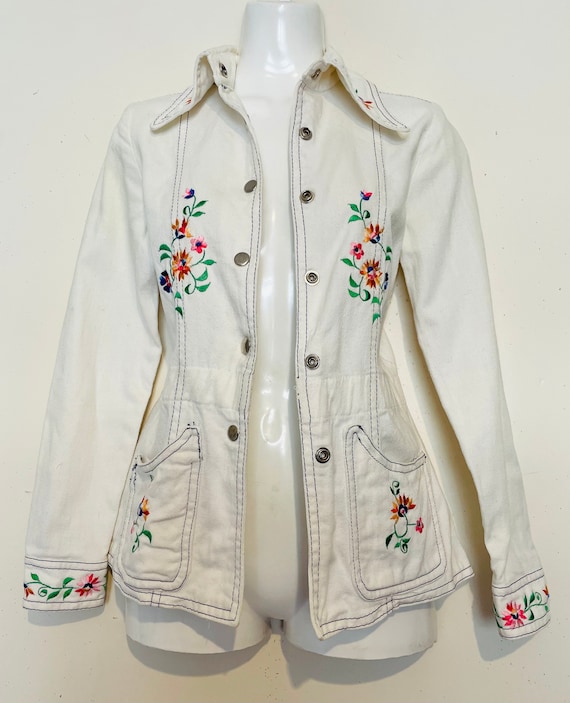 1970s hippie embroidered denim jacket , size s - Gem