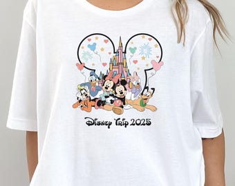 Camiseta a juego para el viaje familiar al Reino Mágico 2025: Mickey y sus amigos