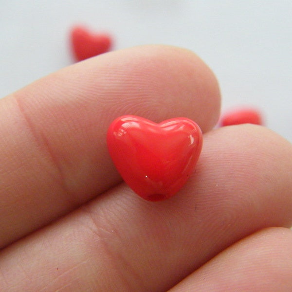 50 Acrylic  red heart beads AB16