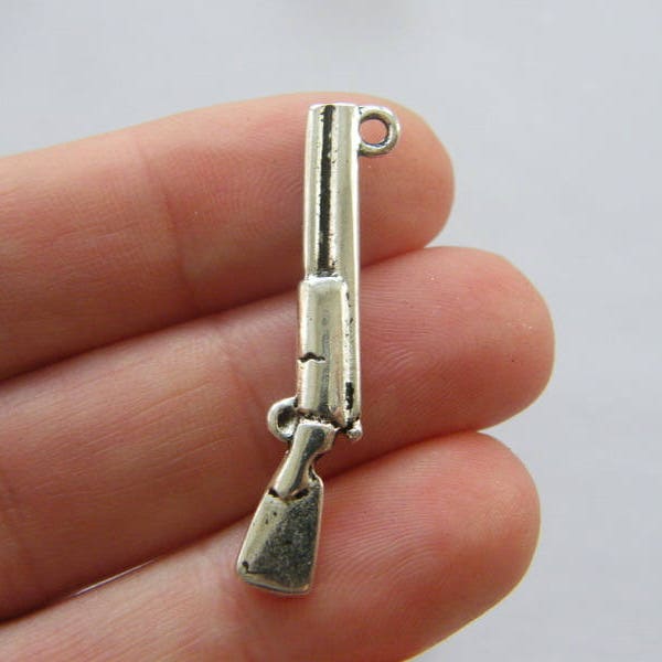 4 pendentifs Canon de fusil de chasse argent vieilli ton G99