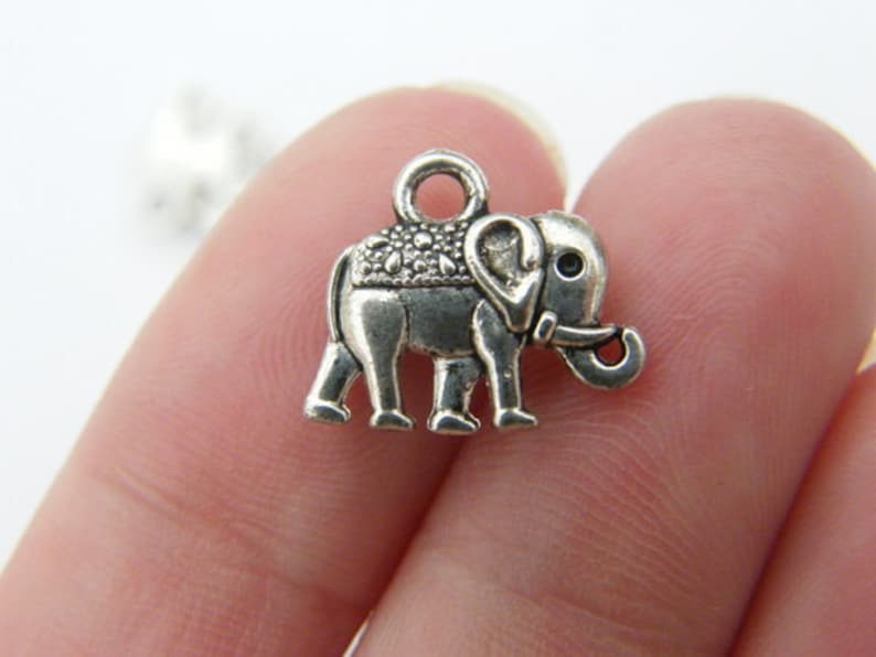 10 Elephant charms antique silver tone A536 image 1