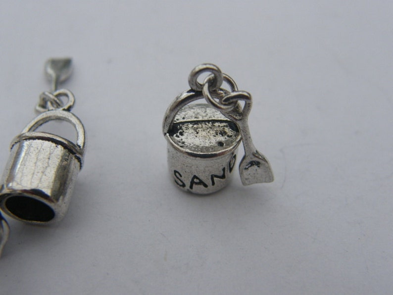 bulk buy bucket and spade