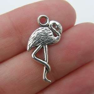 8 Flamingo charms antique silver  B72