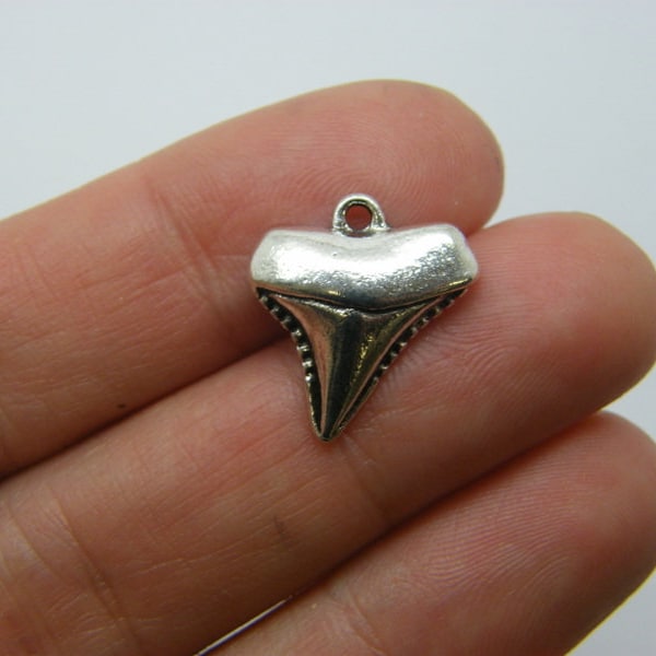 BULK 20 Shark tooth charms antique silver tone FF354