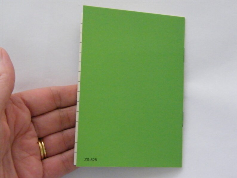 2 Avocado mini note book 12 x 8.5cm