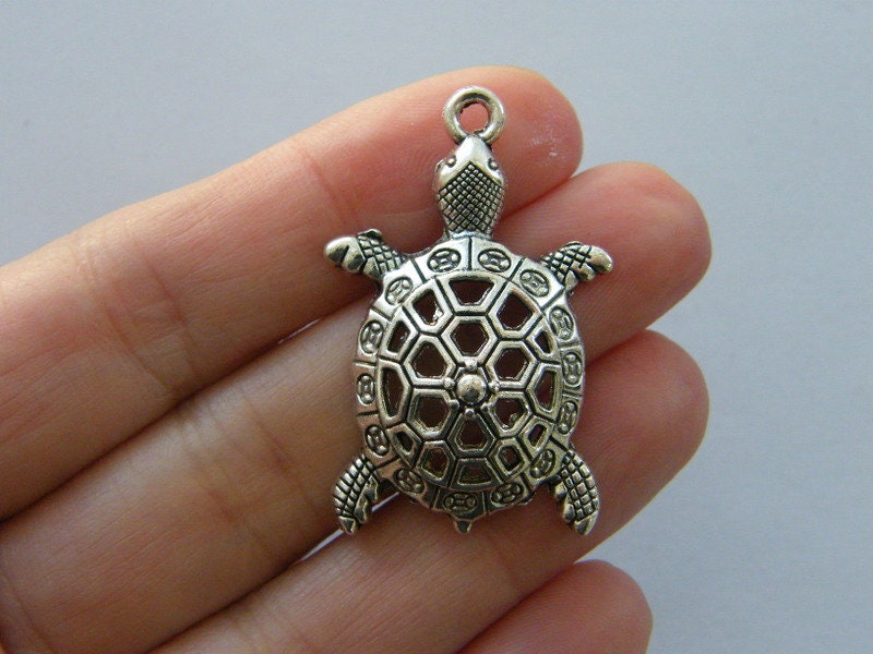 Silver Plated Turtle Charms For Jewelry Making For DIY Bracelets And  Necklaces Fashion Jewelry Making Accessories For Men And Women From  Linry198900, $0.14