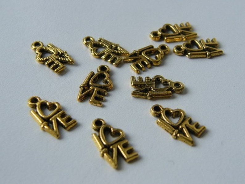 34 LOVE charms antique gold tone M242 image 4