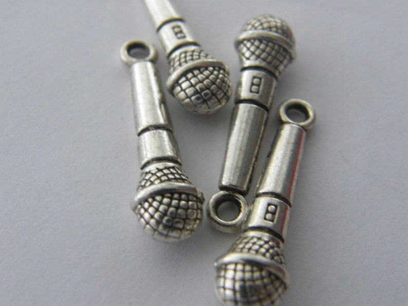 8 Microphone charms antique silver tone MN36 image 5