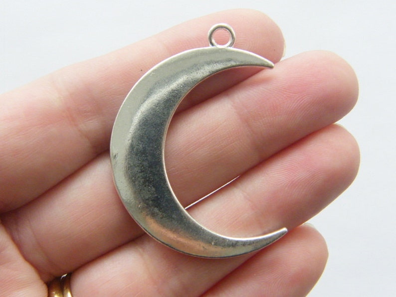 4 Moon pendants antique silver tone M29 image 1