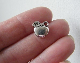 12 Apple charms antique silver tone FD224