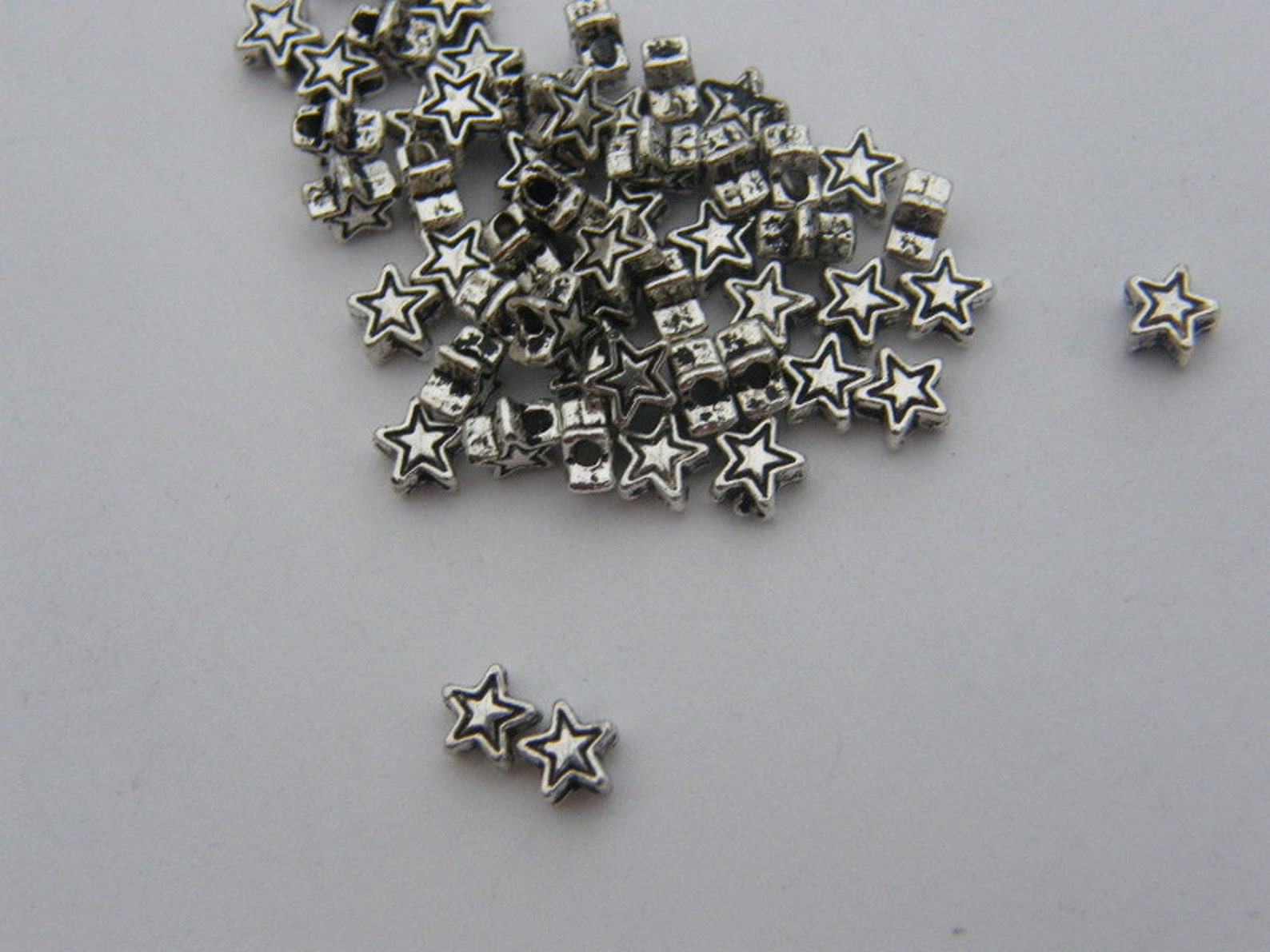 Xanadu Designs Star Beads – 12mm Antiqued Silver Plated Spacers – B8897 – Choose 10, 20, Or 50pcs