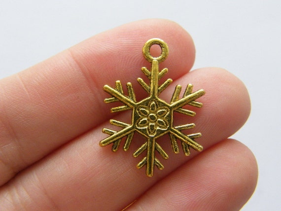 BULK 50 Snowflake charms antique silver tone SF3