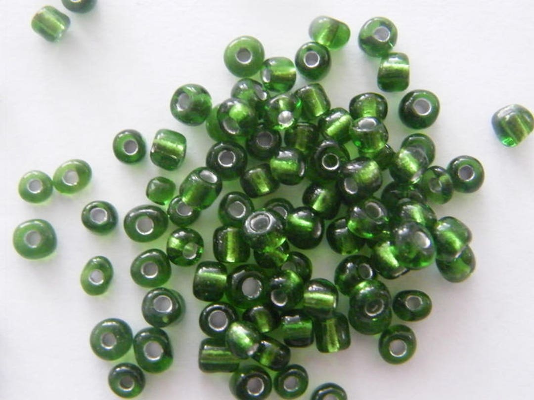 400 Christmas Green With Silver Lining Glass Seed Beads 4mm - Etsy