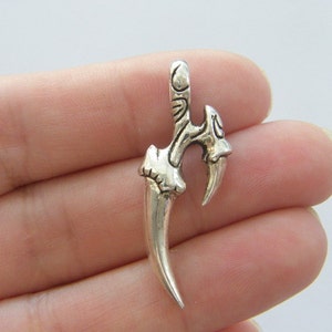 BULK 20 Claw charms antique silver tone A168