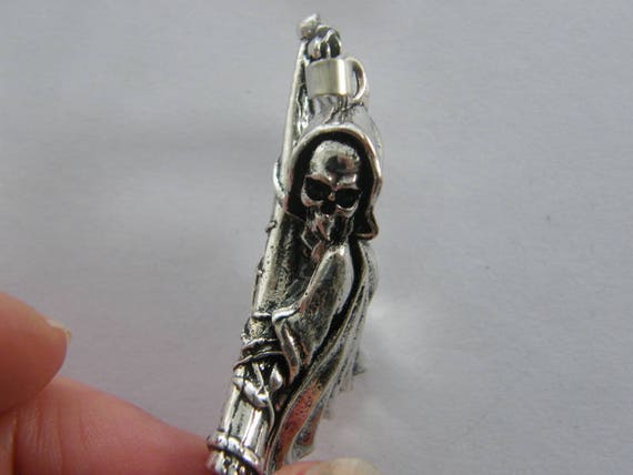 1 Grim reaper pendant antique silver tone HC189