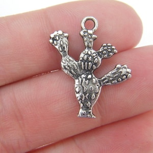 6 Cactus pendants antique silver tone L113