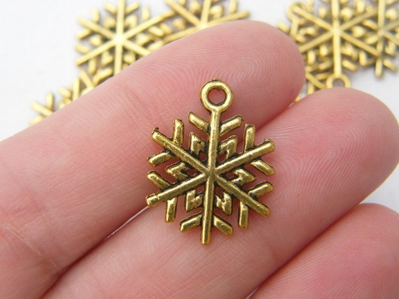 8 Snowflake Christmas charms bright gold tone GC371