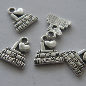 8 I love to read charms antique silver tone P449 image 4